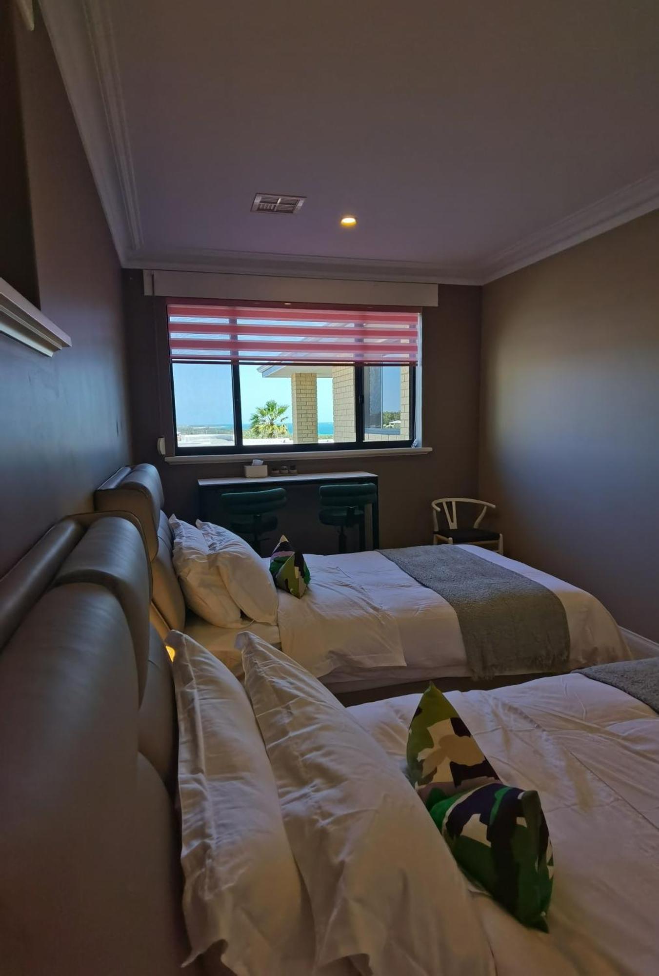 パースSunny Ocean View Retreatアパートメント 部屋 写真